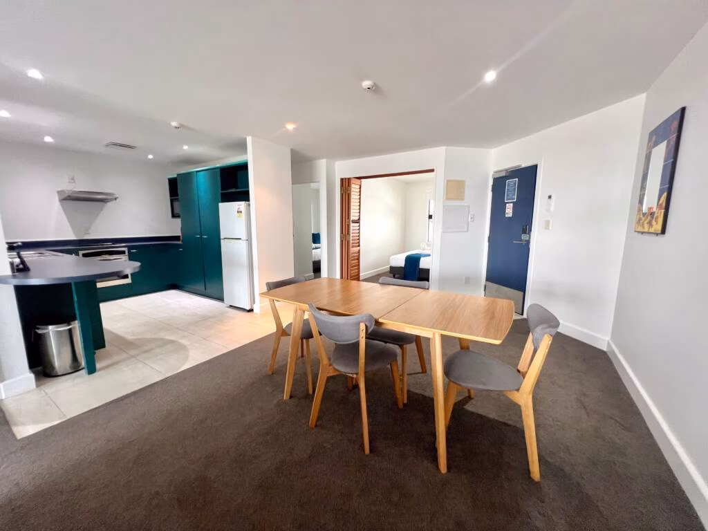 3 Bedroom Apartment dining area